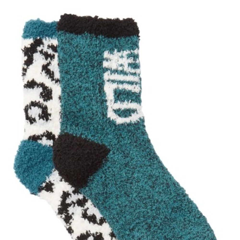 FreeΒ Press Fuzzy Socks Micro Crew Pack of 2